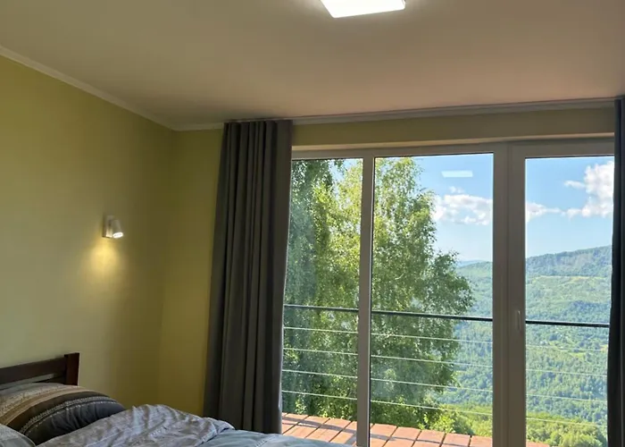 Vista Krasiya Apartment Vyshka